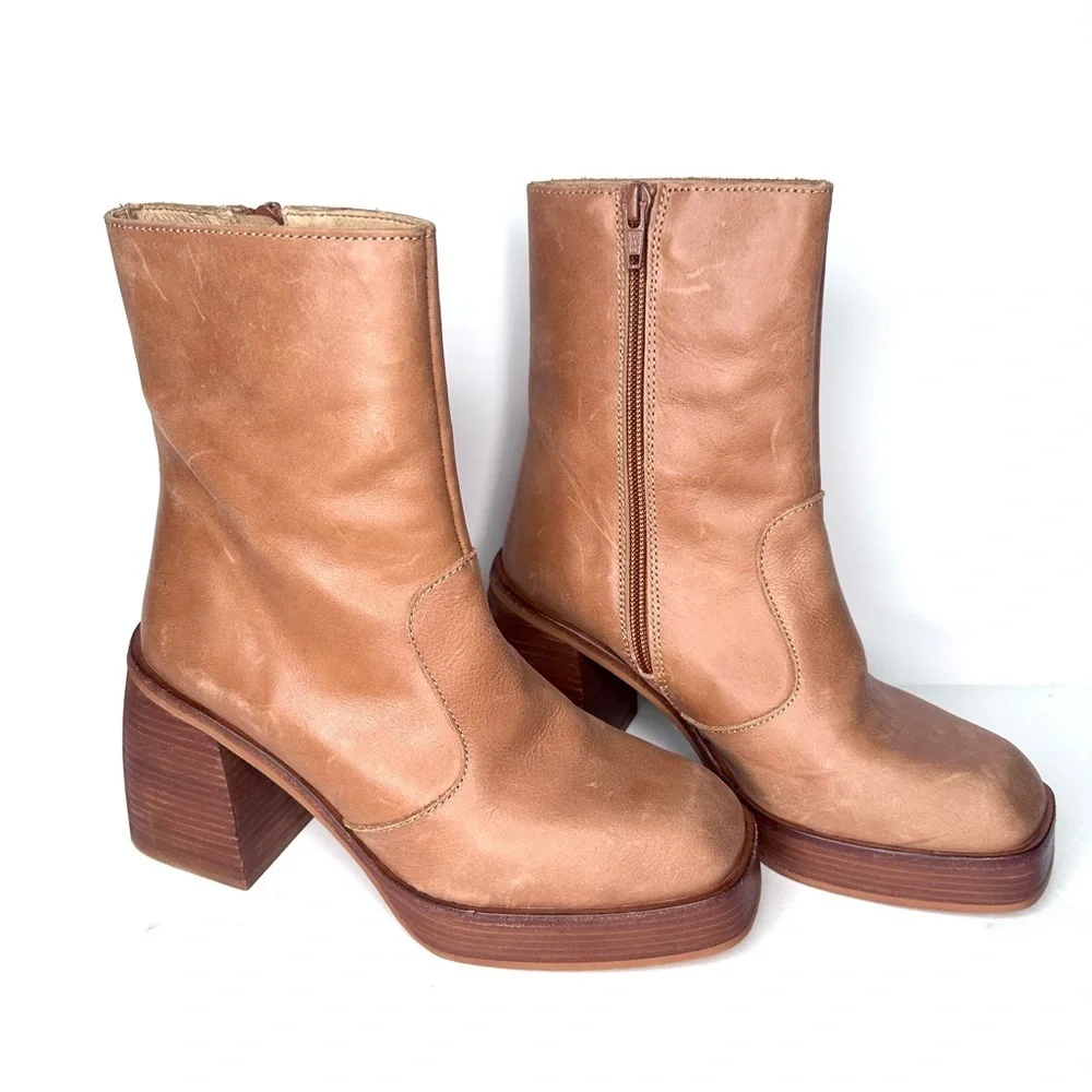 Free People Tan Leather Block Heeled Boots Size 36 / 6